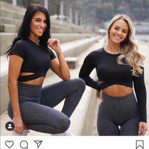 NVGTN Longsleeve Crossbody Tee